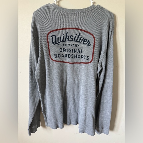 Quiksilver Gray Long Sleeve Waffle Knit Top with Logo - Picture 2 of 4